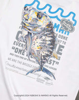 NAMIKO (NIBOSHI&) × muta MARINE Fishing Tシャツ (ロウニンアジ)