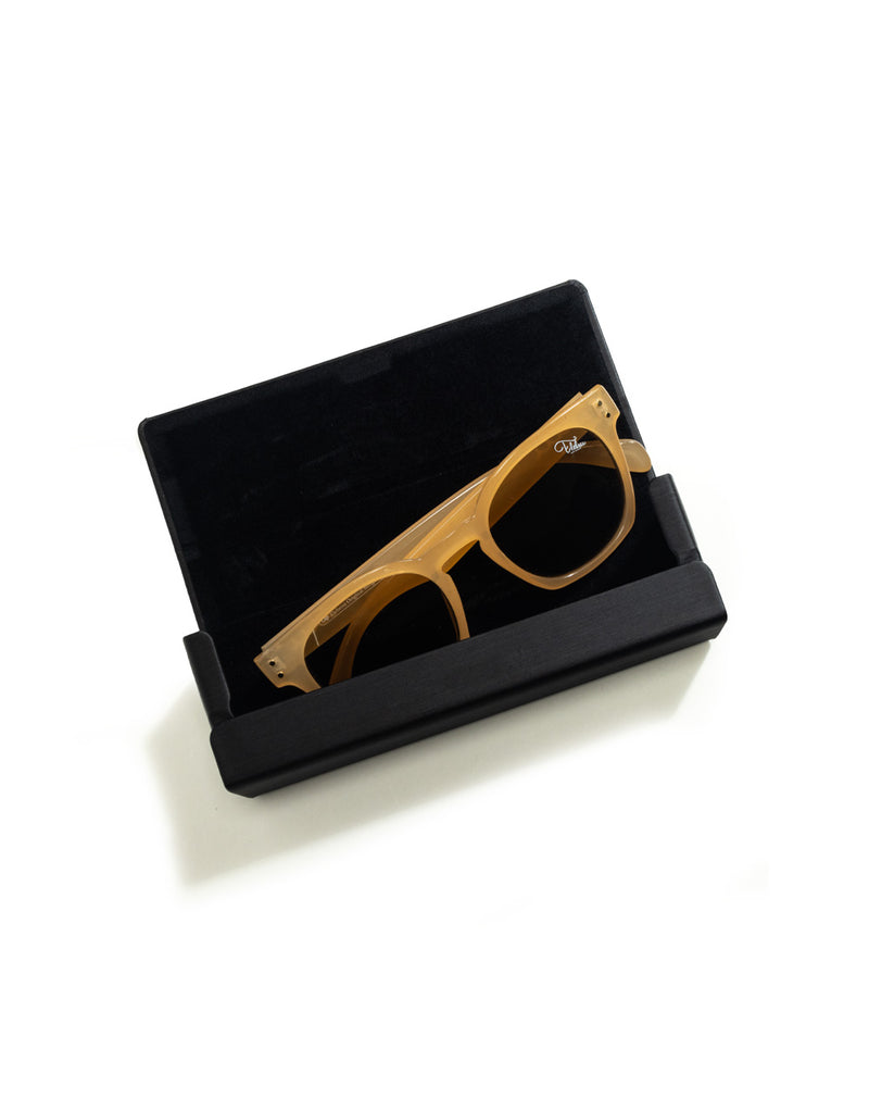 ELEBROU x muta MARINE WELLINGTON FRAME SUNGLASSES [全2色]