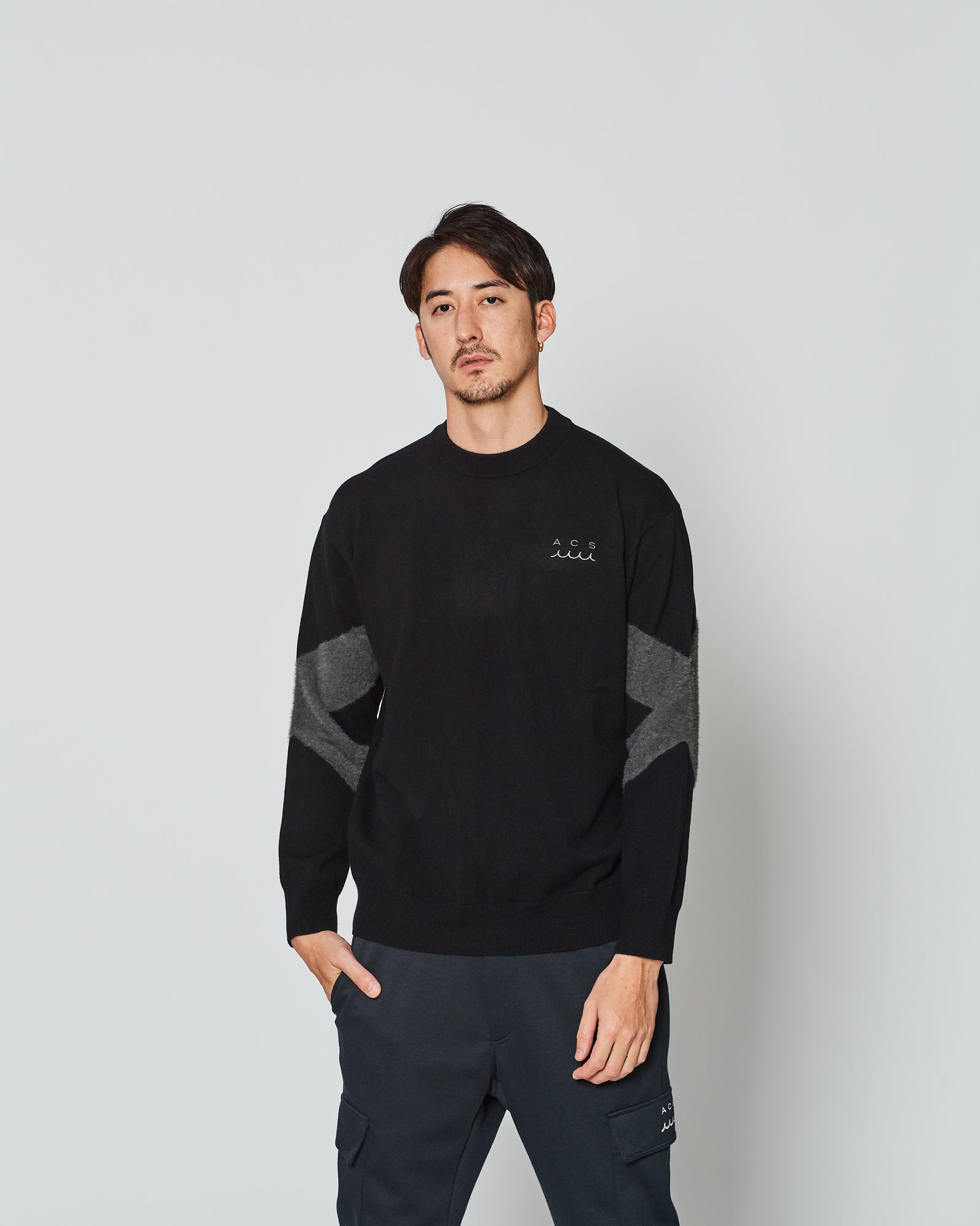 【muta MARINE】x ACANTHUS メッシュ モックネック すぐ届く muta MARINE】x ACANTHUS メッシュ モックネック すぐ届く muta