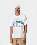 ACANTHUS × muta MARINE Multi Logo Tee [全3色]
