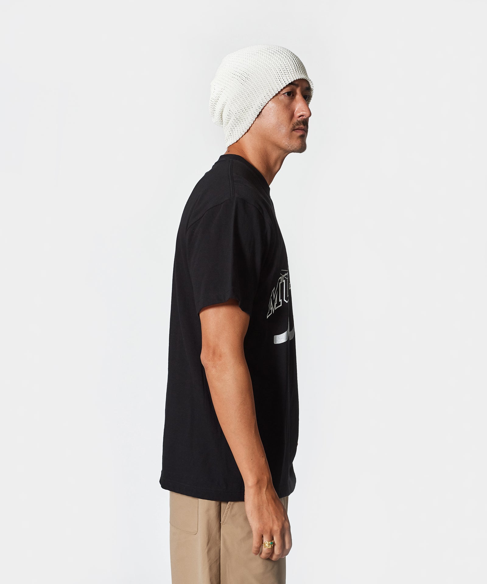 完売前に【muta MARINE×ACANTHUS】マルチロゴ Tシャツ ACANTHUS × muta MARINE College Logo Tee [全7色] – muta