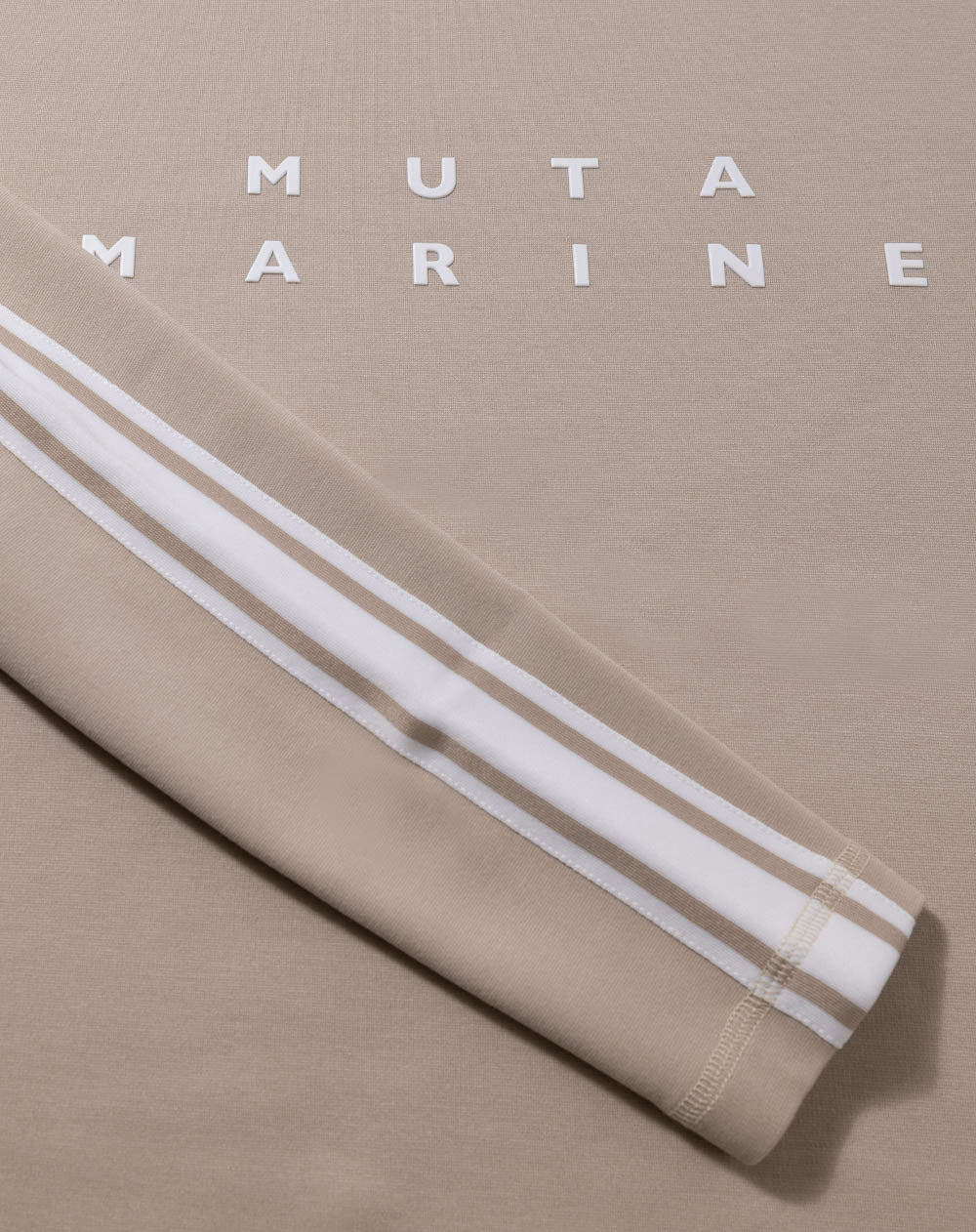 ウォームストレッチポンチ モックネックシャツ [全4色] – muta Online