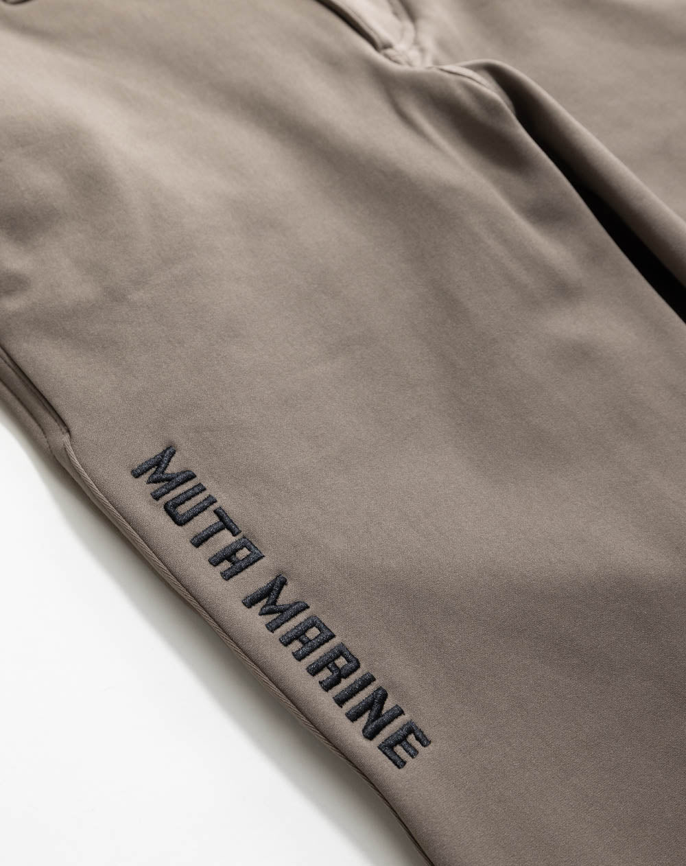 muta MARINE ヒートパフォーマツイルスラックス MUTA MARINEヒートパフォーマツイル スラックス