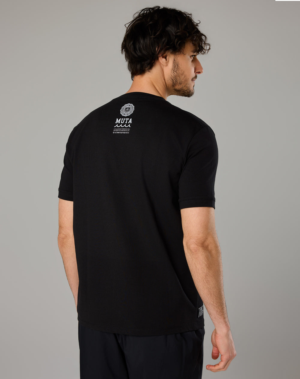 MMF SFC ストレッチTシャツ [全5色] – muta Online Store
