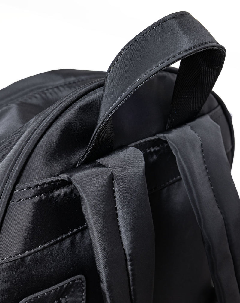muta リュック バックパック レザー 黒 ブラック KIDS ミニバックパック [全4色] – muta Online Store