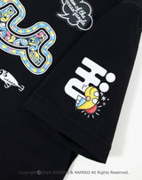 ［WEB / 一部店舗限定］NAMIKO (NIBOSHI&) × muta MARINE Fishing Tシャツ (ラッコ) [全2色]