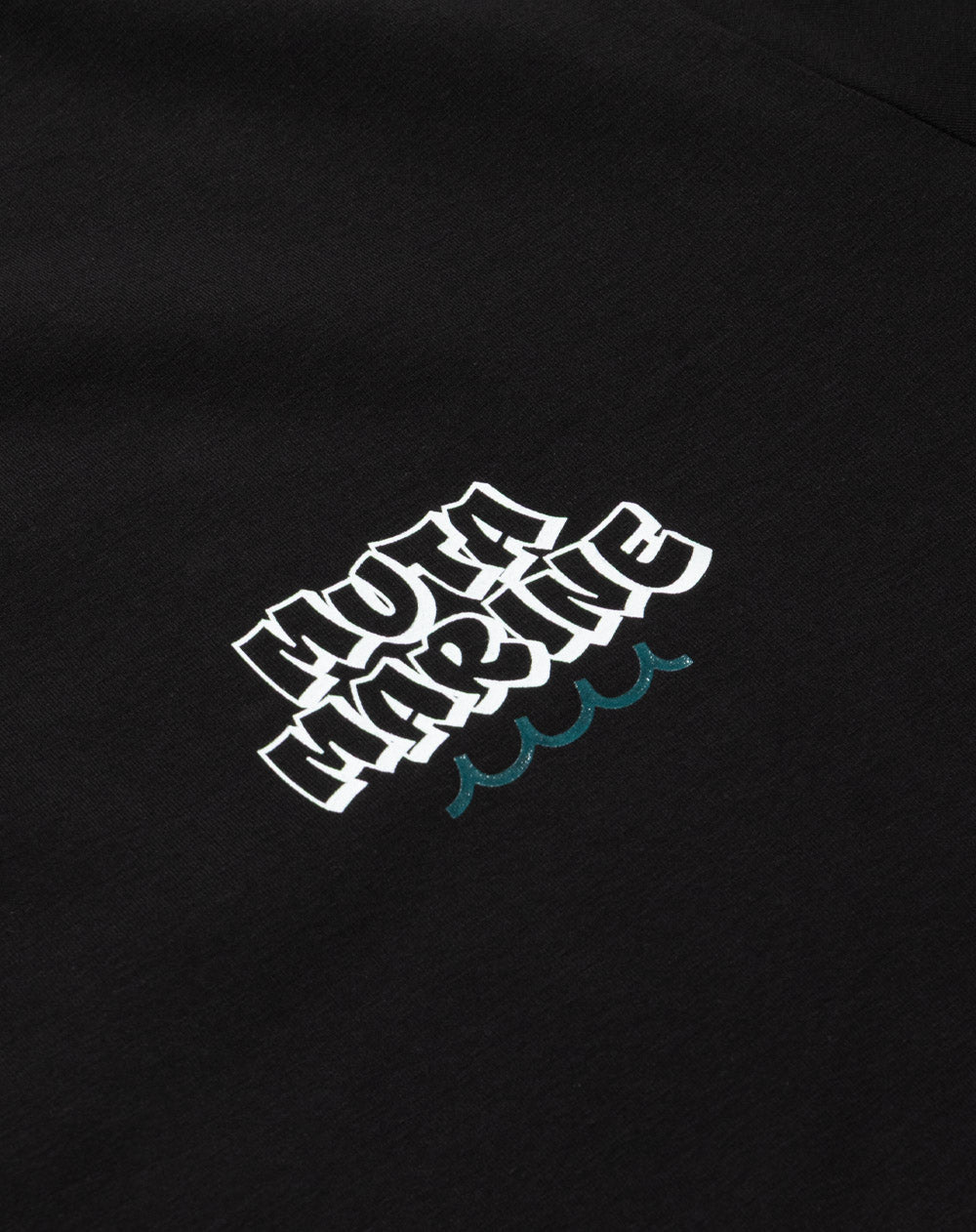 マルチロゴ ストレッチTシャツ [全3色] – muta Online Store