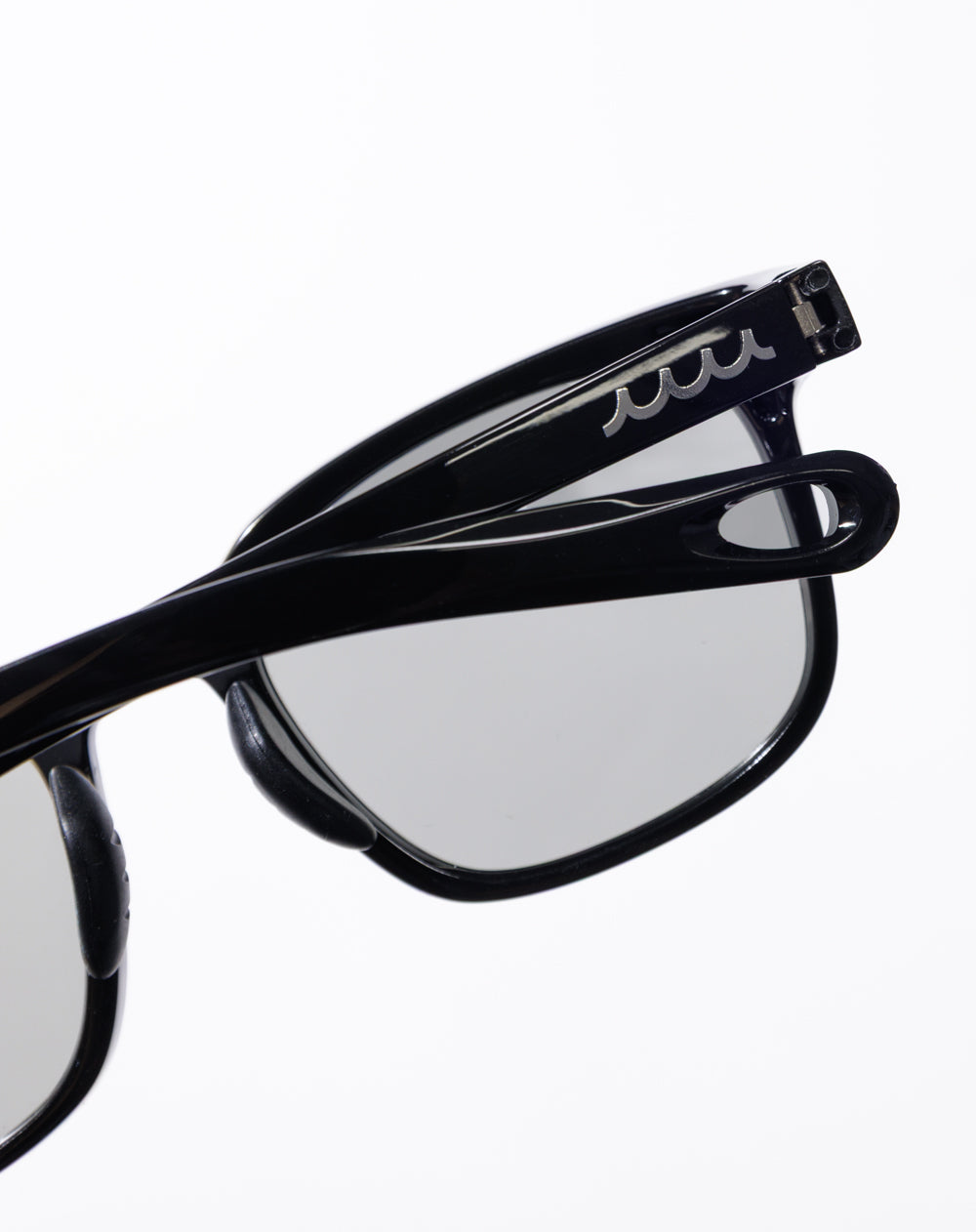 ELEBROU × muta MARINE GOLF THE PRESTIGE STANDARD (調光偏光レンズ