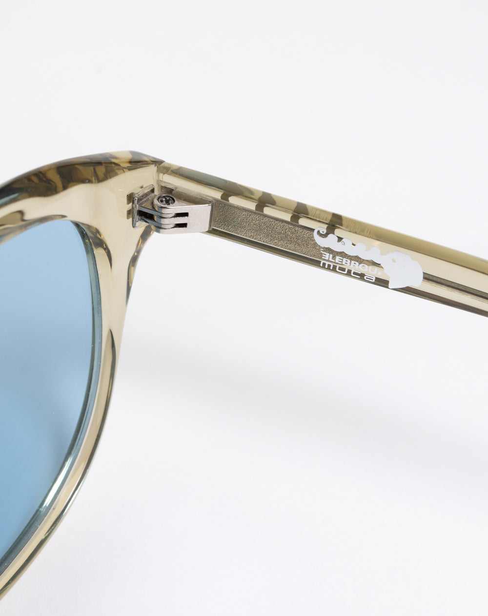 ELEBROU × muta MARINE GOLF SHINE POLARIZED SUNGLASSES(調光偏光レンズ) [全4色] – muta  Online Store