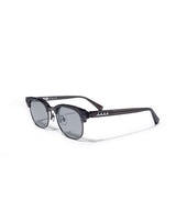 ELEBROU × muta MARINE GOLF SIRMONT FLIP UP SUNGLASSES (調光偏光レンズ) [全2色]
