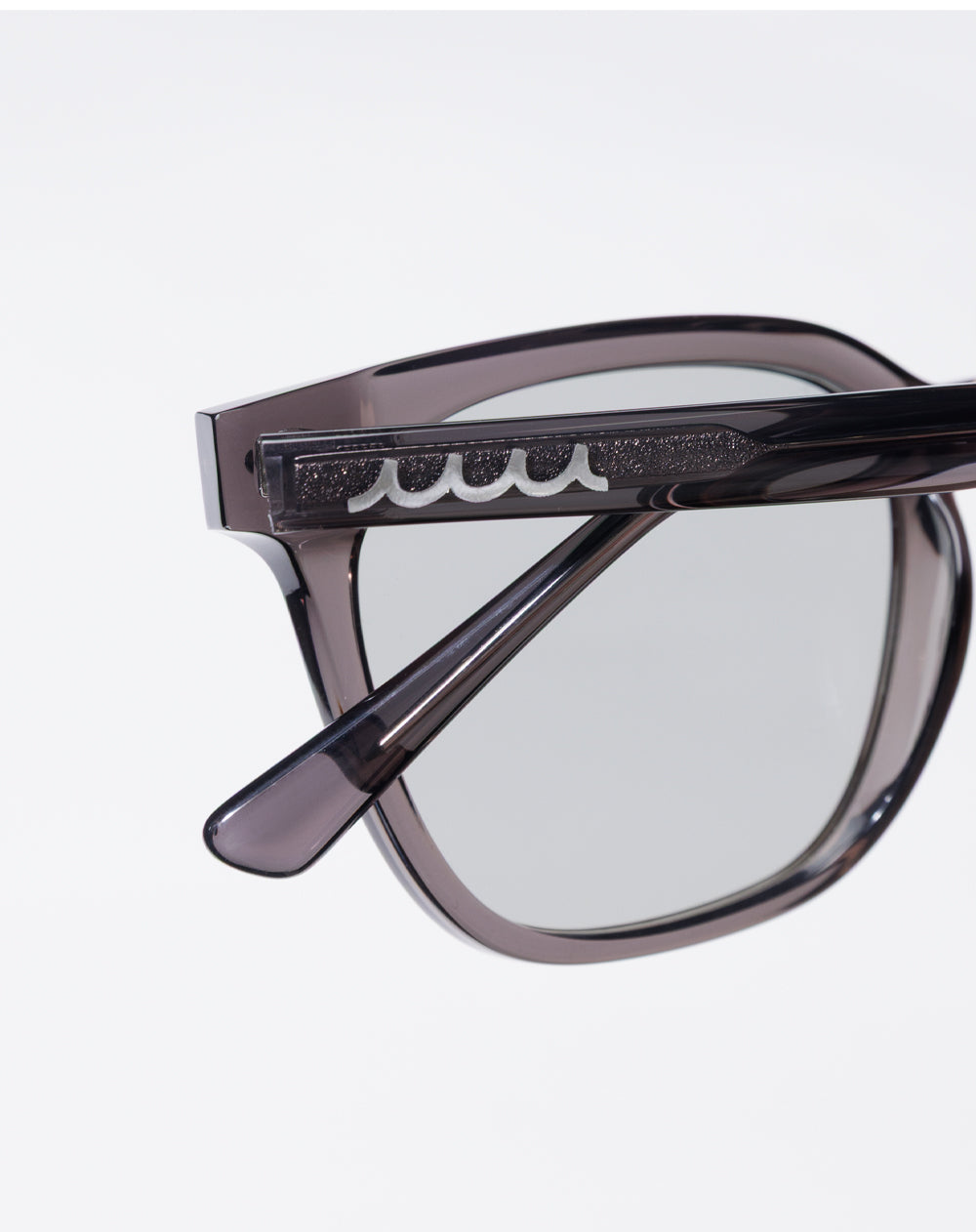 ELEBROU × muta MARINE GOLF SHINE POLARIZED SUNGLASSES(調光偏光