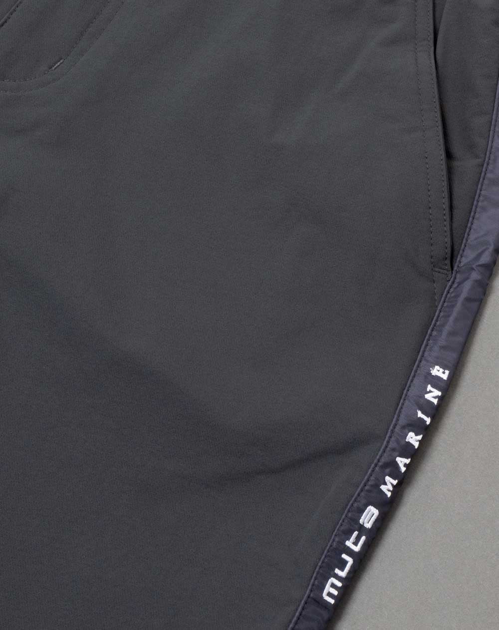 4WAYストレッチナイロン スラックス [全3色] – muta Online Store