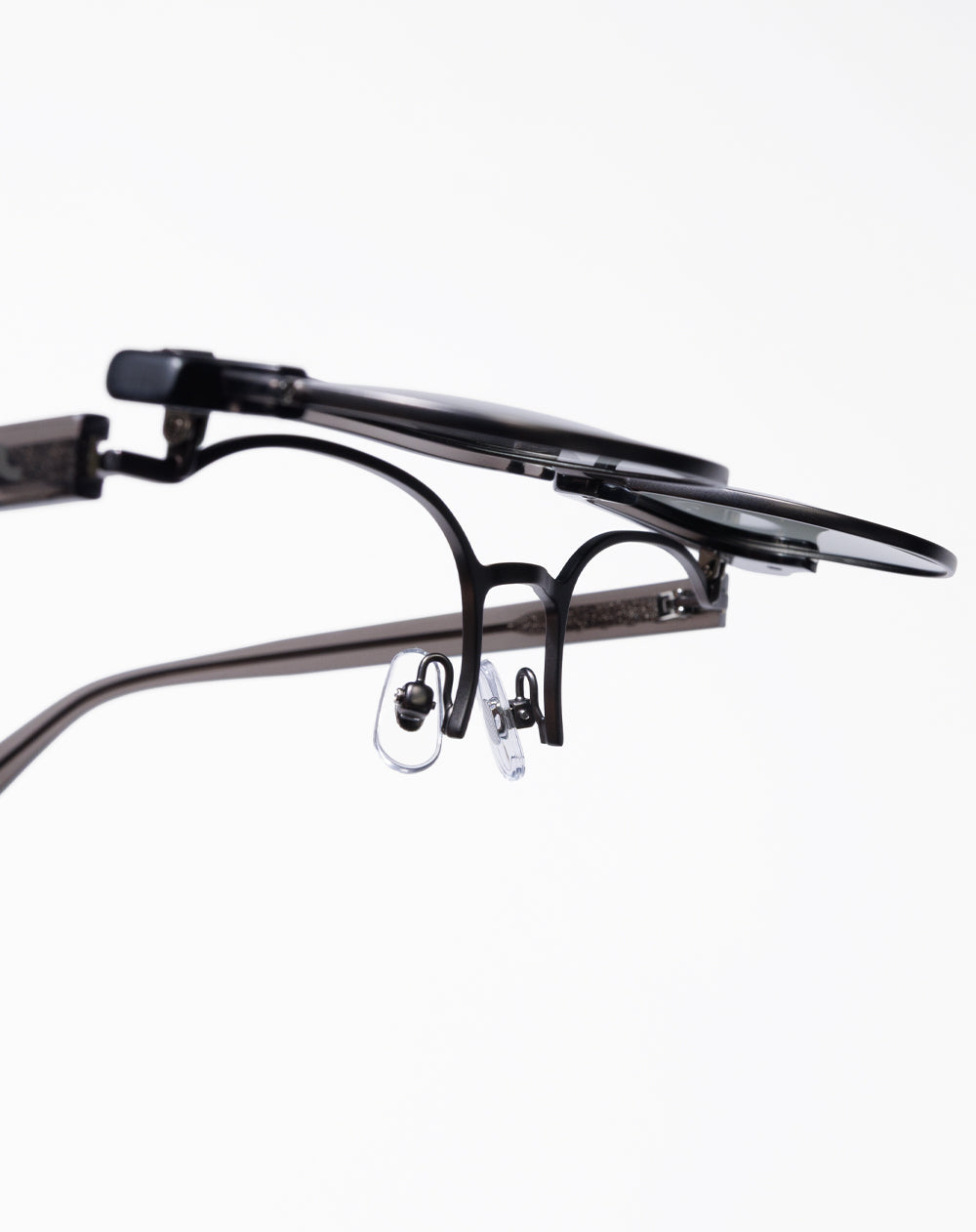 ELEBROU × muta MARINE GOLF SIRMONT FLIP UP SUNGLASSES (調光偏光