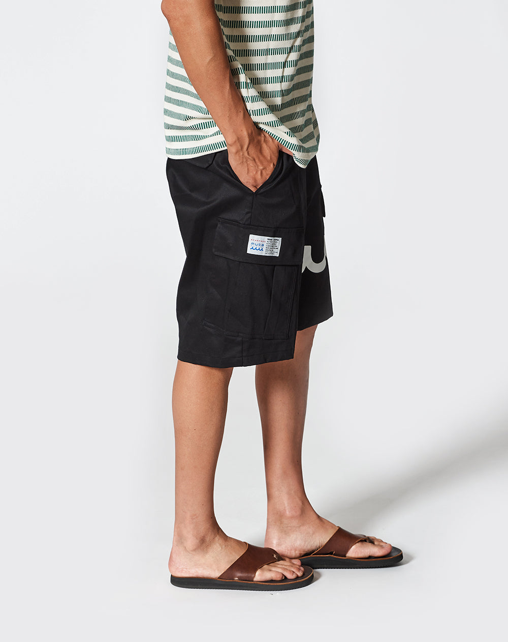 国内発送【muta MARINE】ACANTHUS × MUTA MARINE CARGO SHORTS ACANTHUS × muta MARINE Cargo Shorts [全2色] – muta Online Store