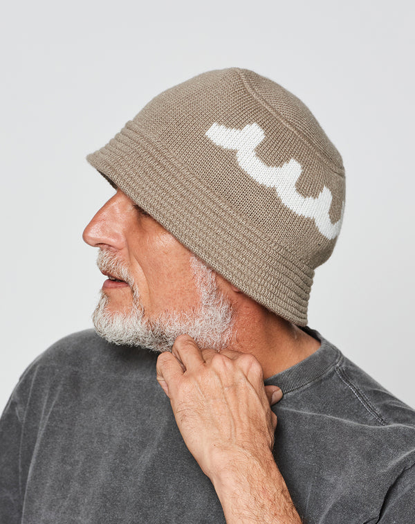 ACANTHUS × muta MARINE Logo Knit Bucket Hat [全4色]