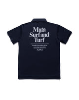 ［EVENT / WEB限定］Surf and Turf Official Polo (セミワイド)