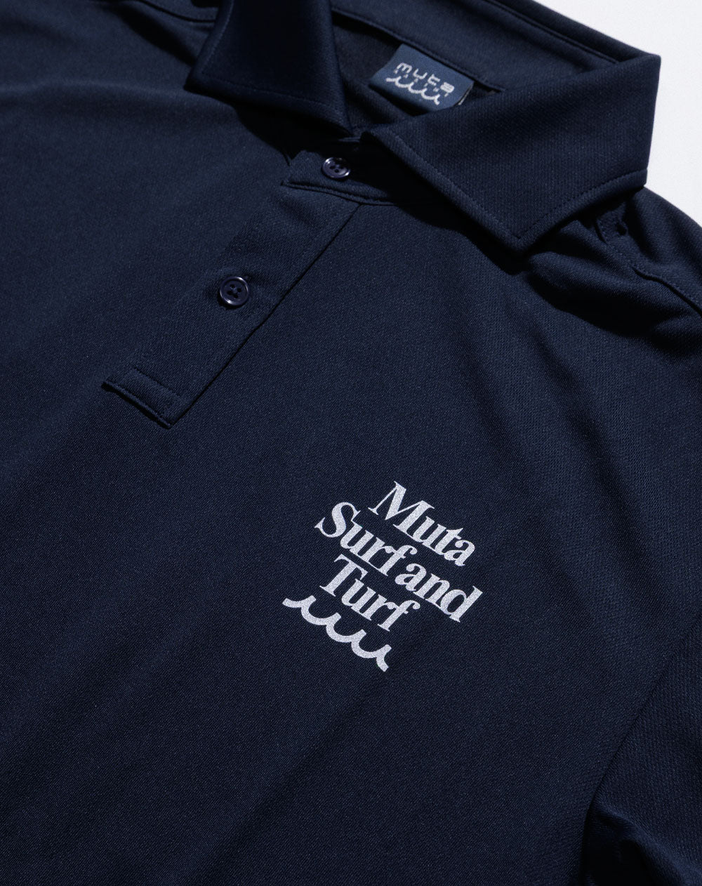 EVENT / WEB限定］Surf and Turf Official Polo (セミワイド) – muta