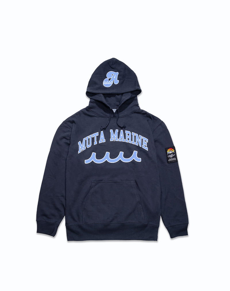WEB限定］ACANTHUS x muta MARINE College Logo Hooded Sweatshirt [全