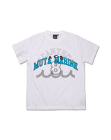 ACANTHUS × muta MARINE Multi Logo Tee [全3色]