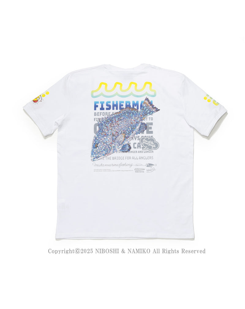 ［EVENT / WEB限定］NAMIKO (NIBOSHI&) × muta MARINE Fishing Tシャツ (ツチホゼリ) [全2色]