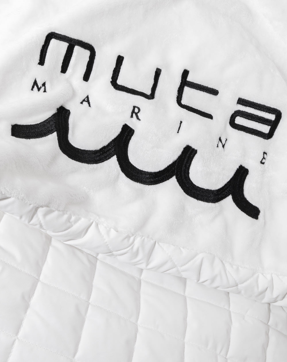 【未使用】muta 黒&白ブランケット パッカブル ブランケット [全3色] – muta Online Store