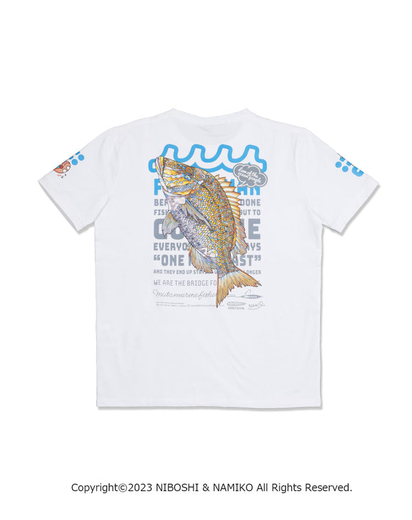 ［EVENT / WEB 限定］NAMIKO (NIBOSHI&) × muta MARINE Fishing Tシャツ (ハマフエフキ)