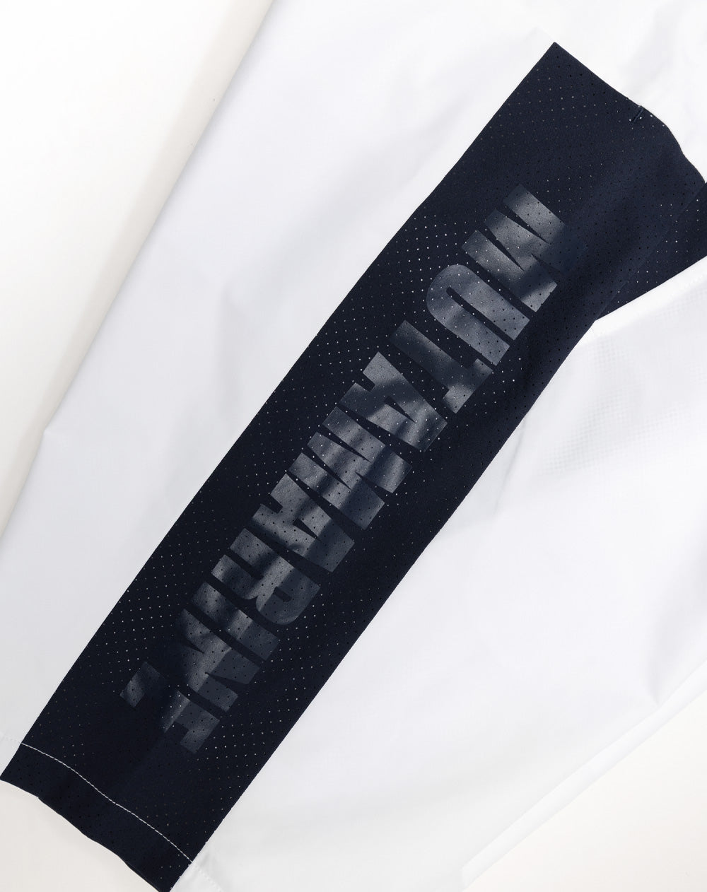 バイカラー パンチングショートパンツ [全3色] – muta Online Store