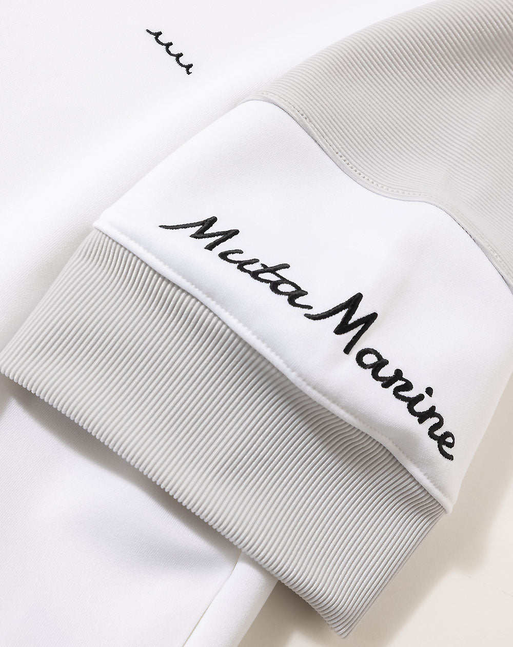 ダンボールニット プルオーバー [全3色] – muta Online Store
