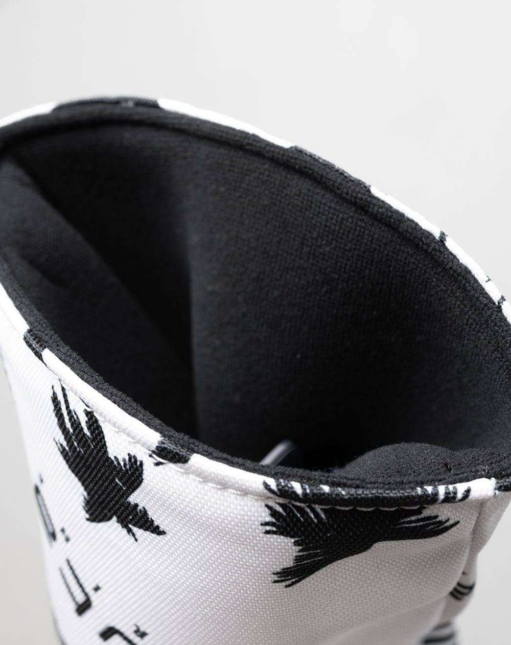 ドライバー用 ヘッドカバー (ランダムロゴ ) [全2色] – muta