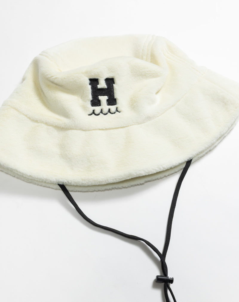 EVENT /WEB限定］せとはる × muta MARINE GOLF ファーバケットハット