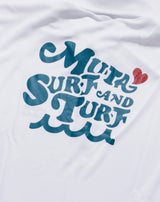 ［EVENT / WEB限定］Surf and Turf Official Polo (ボタンダウン)