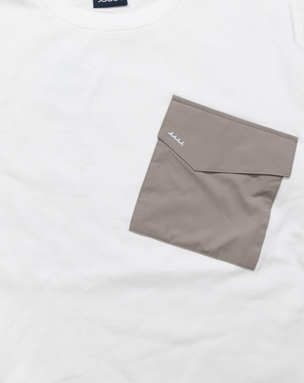ストレッチ ロングスリーブTシャツ（POCKET） [全3色] – muta
